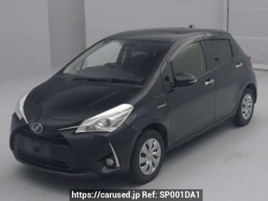 Toyota Vitz NHP130