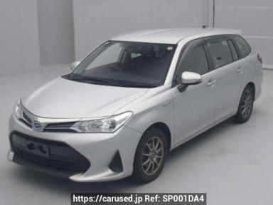 Toyota Corolla Fielder NKE165G