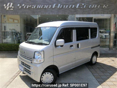 Nissan NV100 Clipper DR17V