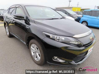 Toyota Harrier Hybrid AVU65