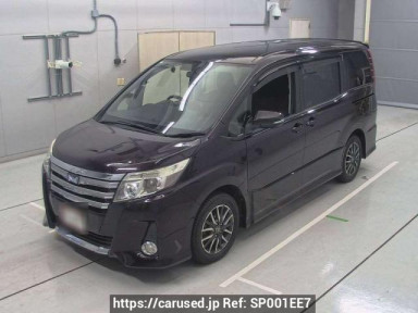 Toyota Noah ZRR80W