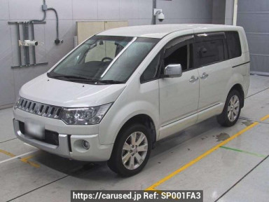 Mitsubishi Delica D5 CV1W