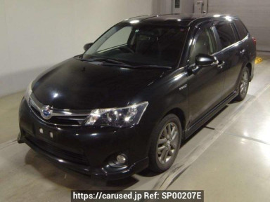 Toyota Corolla Fielder NKE165G