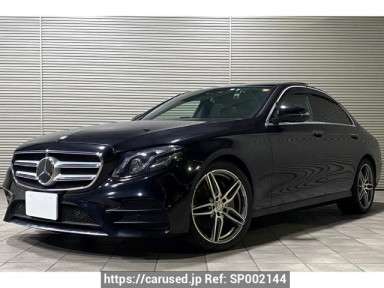 Mercedes Benz E-Class 213045C