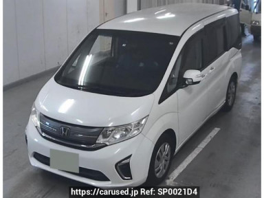 Honda Step WGN RP1