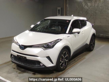 Toyota C-HR ZYX10