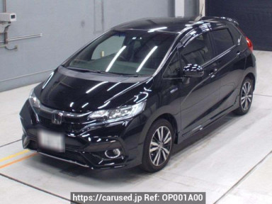 Honda Fit Hybrid GP5