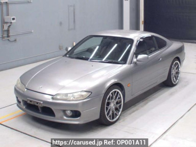 Nissan Silvia S15