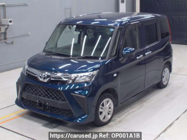 Toyota Roomy M910A