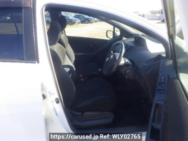 Used 2007 MT toyota vitz NCP91 Image[11]