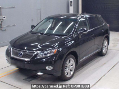 Lexus RX GYL10W