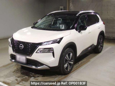 Nissan X-Trail SNT33