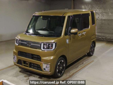 Daihatsu Wake LA700S