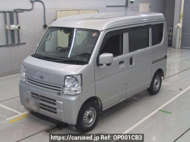 Nissan NV100 Clipper DR17V