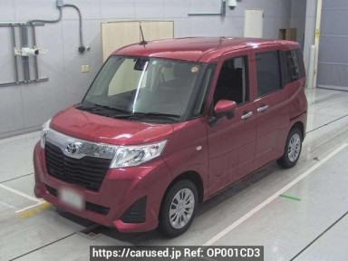 Toyota Roomy M900A