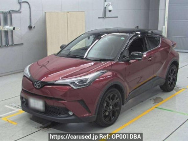 Toyota C-HR NGX50