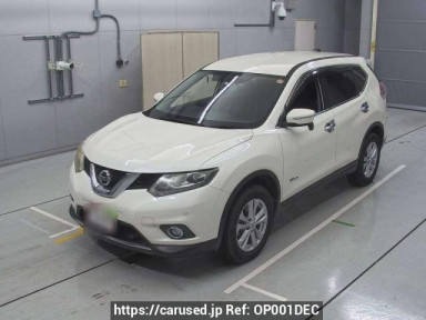 Nissan X-Trail HT32