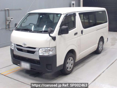 Toyota Hiace Van GDH206V