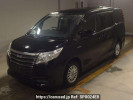 Toyota Noah ZWR80G