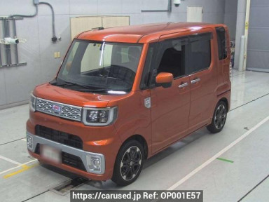 Daihatsu Wake LA700S