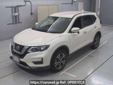 Nissan X-Trail NT32