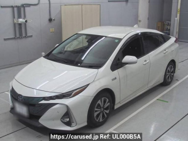 Toyota Prius PHV ZVW52