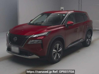 Nissan X-Trail SNT33