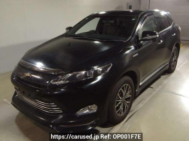 Toyota Harrier Hybrid AVU65W