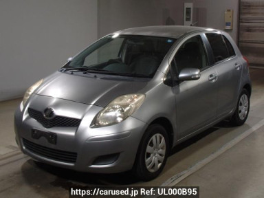 Toyota Vitz SCP90