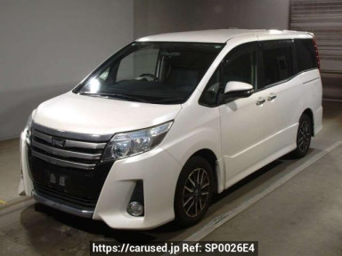 Toyota Noah ZRR80W