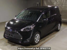 Toyota Sienta NHP170G