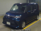 Toyota Roomy M900A