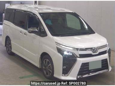 Toyota Voxy ZRR80W