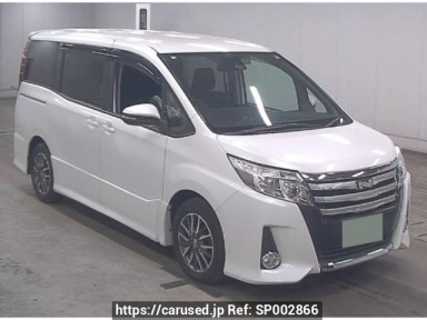 Toyota Noah ZRR80W