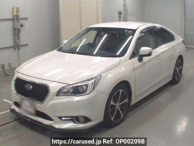 Subaru Legacy B4 BN9