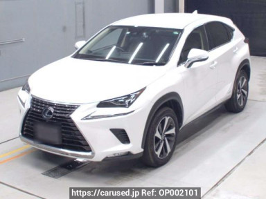 Lexus NX AYZ15