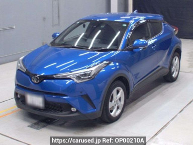 Toyota C-HR NGX50