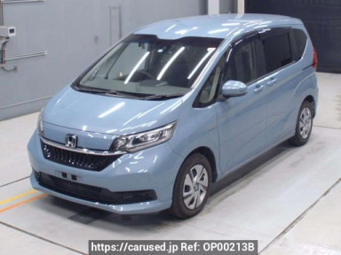 Honda Freed hybrid GB7