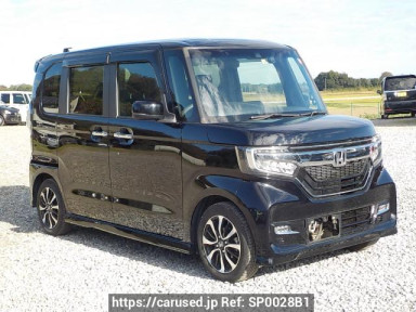 Honda N-BOX CUSTOM JF3