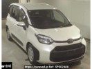 Toyota Sienta MXPL10G