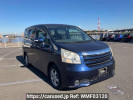 Toyota Noah ZRR70G