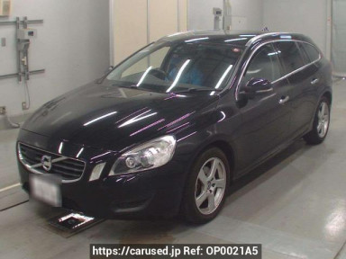 Volvo V60 FB4164T