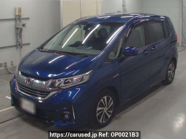 Honda Freed hybrid GB7