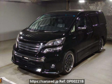 Toyota Vellfire Hybrid ATH20W