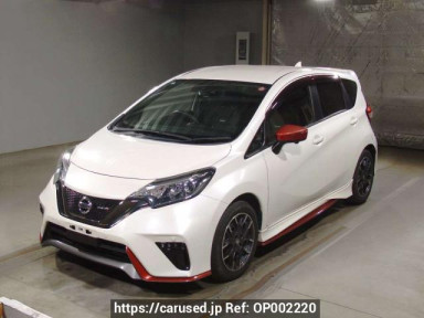 Nissan Note E12