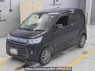 Suzuki WAGON R STINGRAY MH44S