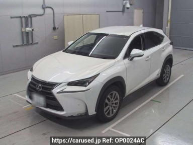 Lexus NX AYZ10