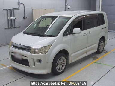 Mitsubishi Delica D5 CV5W