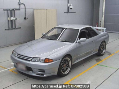 Nissan Skyline BNR32