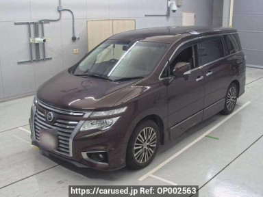 Nissan Elgrand TNE52